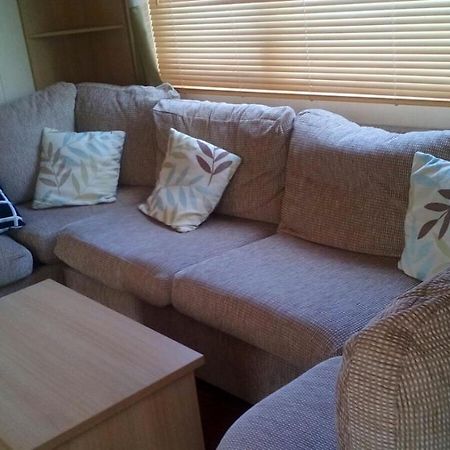3 Bedroom 2 Bathroom Prestige Caravan Presthaven Sands Talacre Eksteriør billede